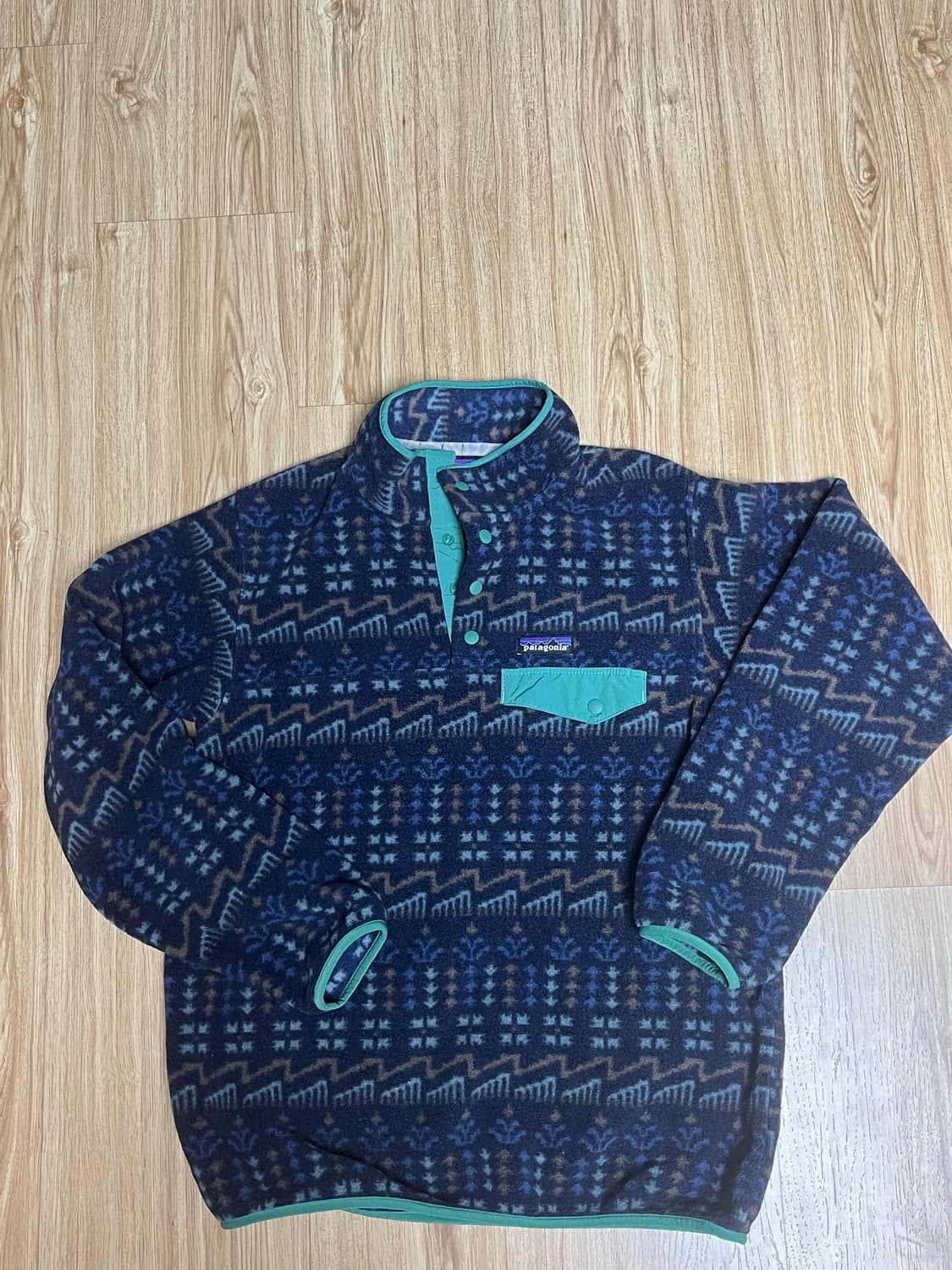 피타고니아 신칠라 풀오버 M 상품이미지1