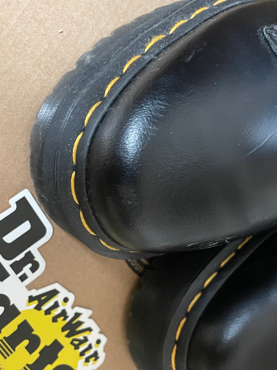 닥터마틴 제이든 8홀 uk3 (230) 상품이미지3