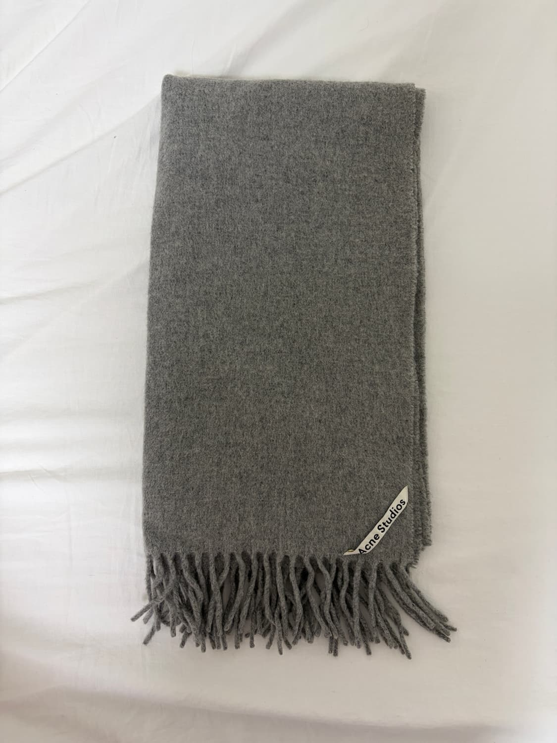 아크네 스튜디오 구버전 로고 머플러 멜란지 그레이 택포 7 상품이미지1