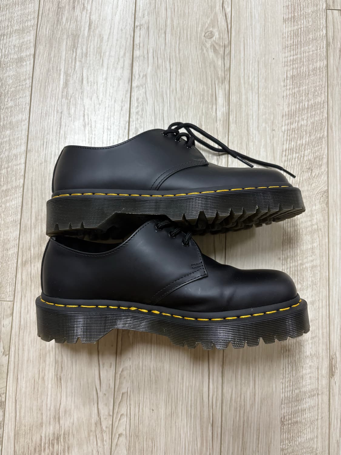 닥터마틴 1461 3홀 벡스 250 상품이미지3