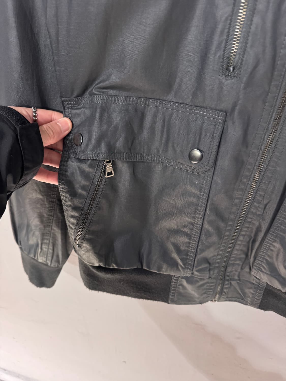 21 Men 지퍼 디테일 코팅 자켓  상품이미지4