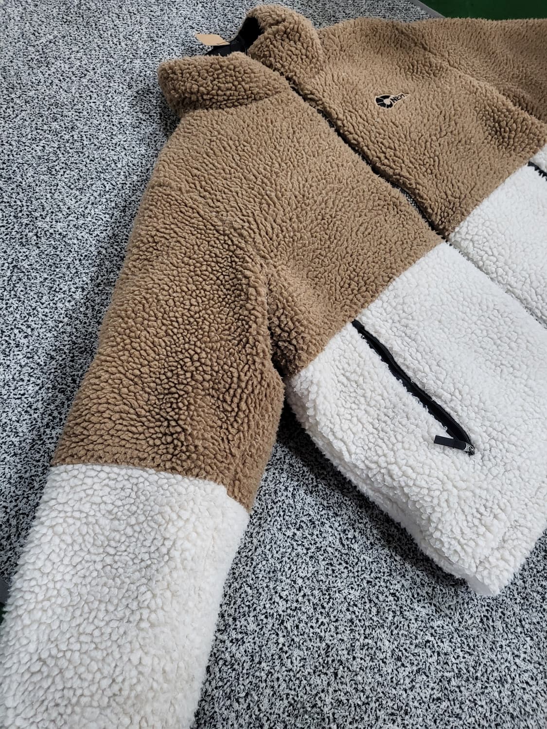 네파 리버시블 패딩자켓 상품이미지5