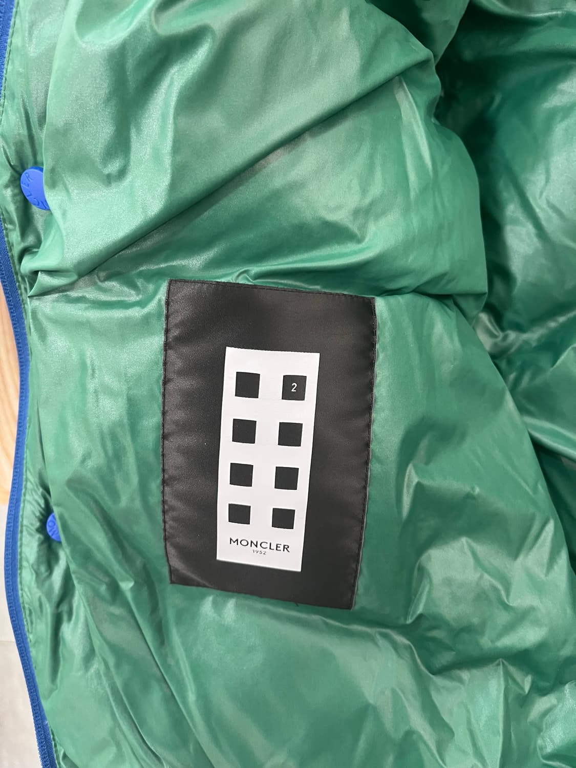 [4] 몽클레어 패딩 상품이미지4