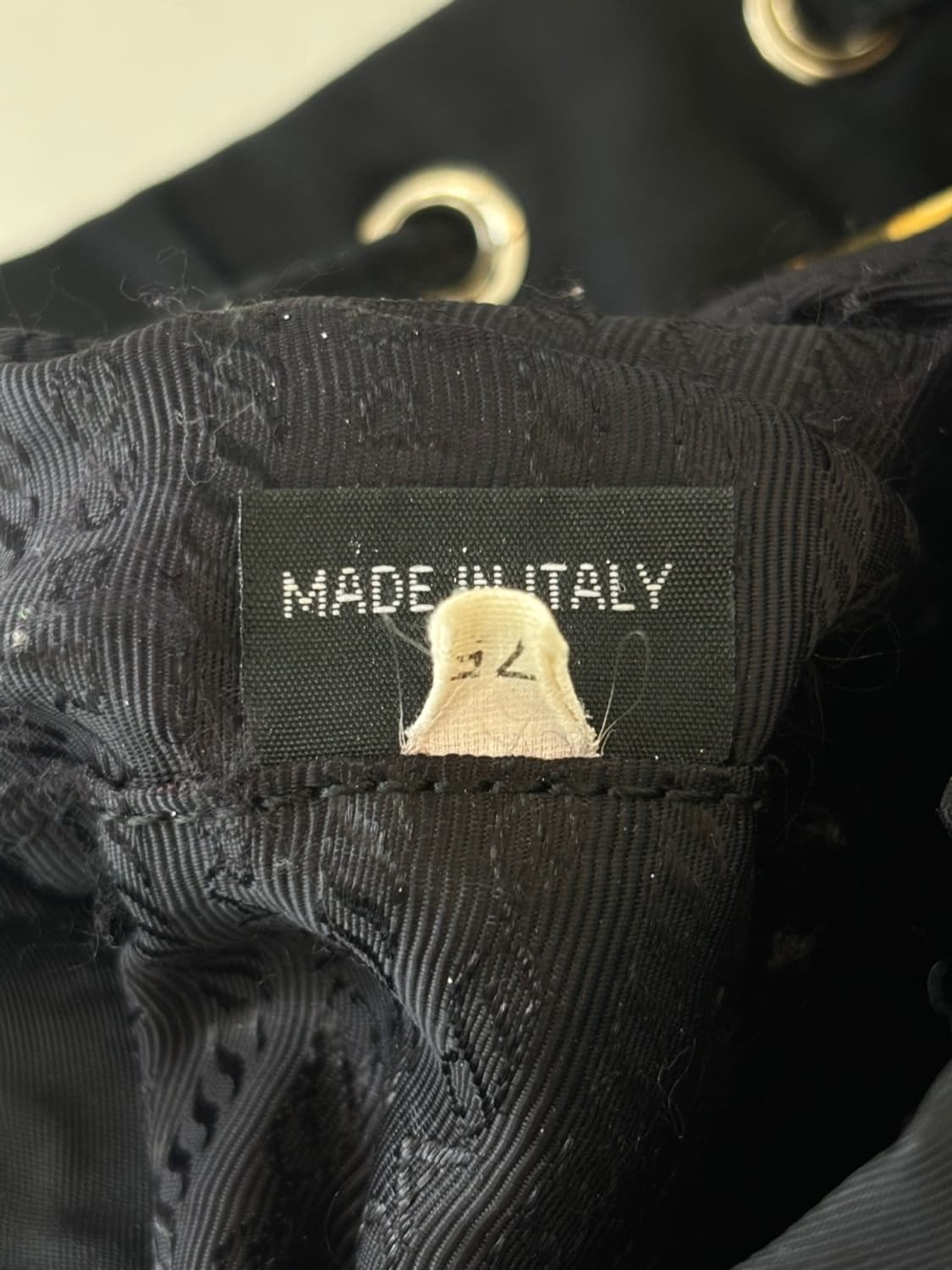 Prada Duet Bucket Bag 상품이미지10