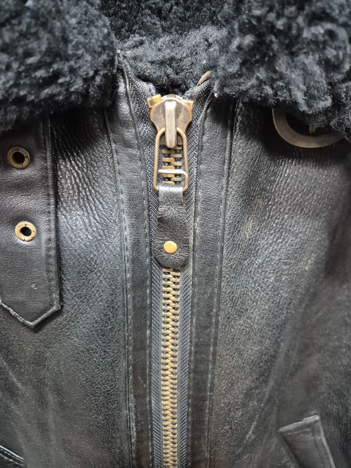 B-3 블랙 무스탕 상품이미지2