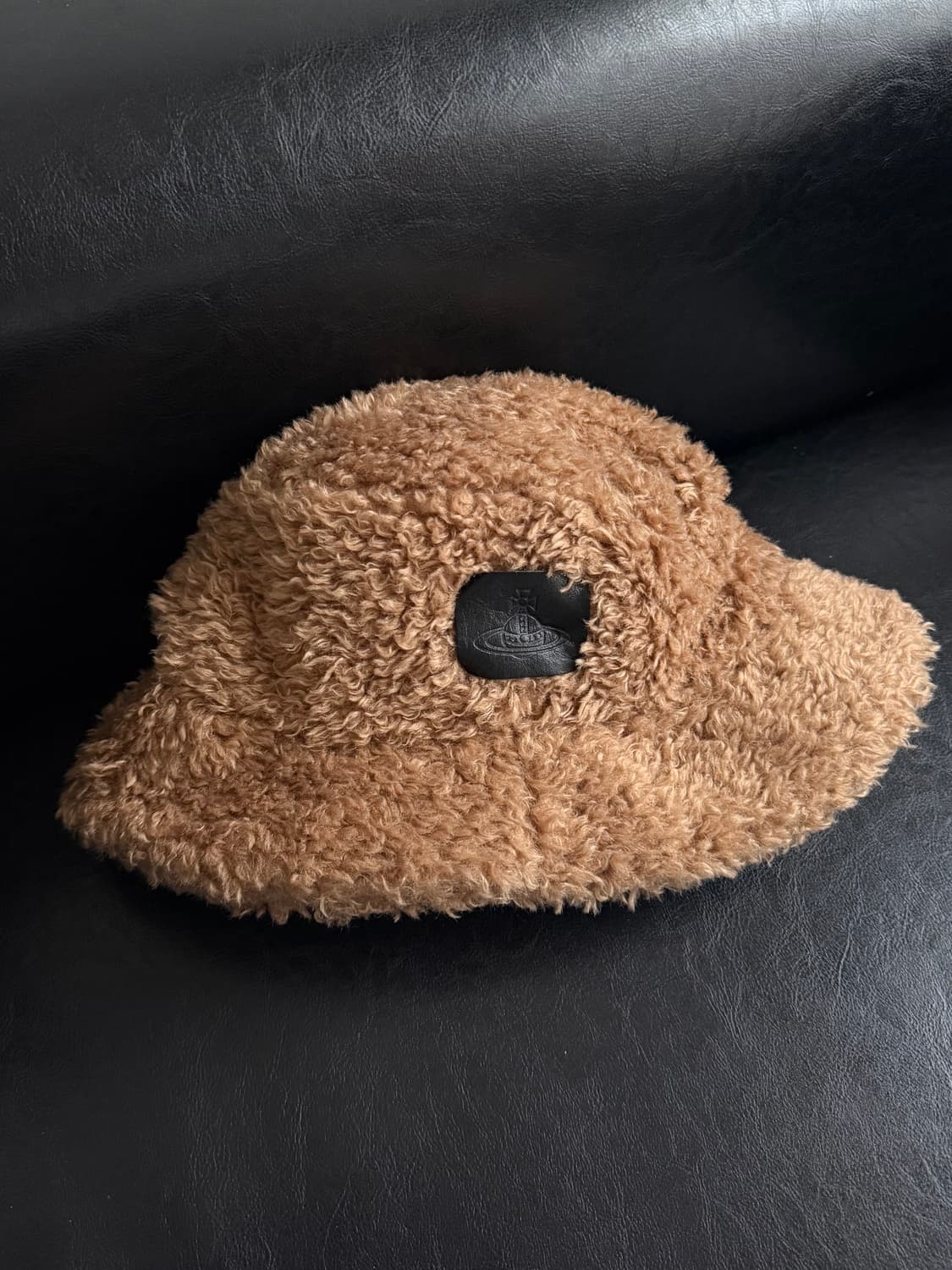 비비안웨스트우드 버킷햇 상품이미지1