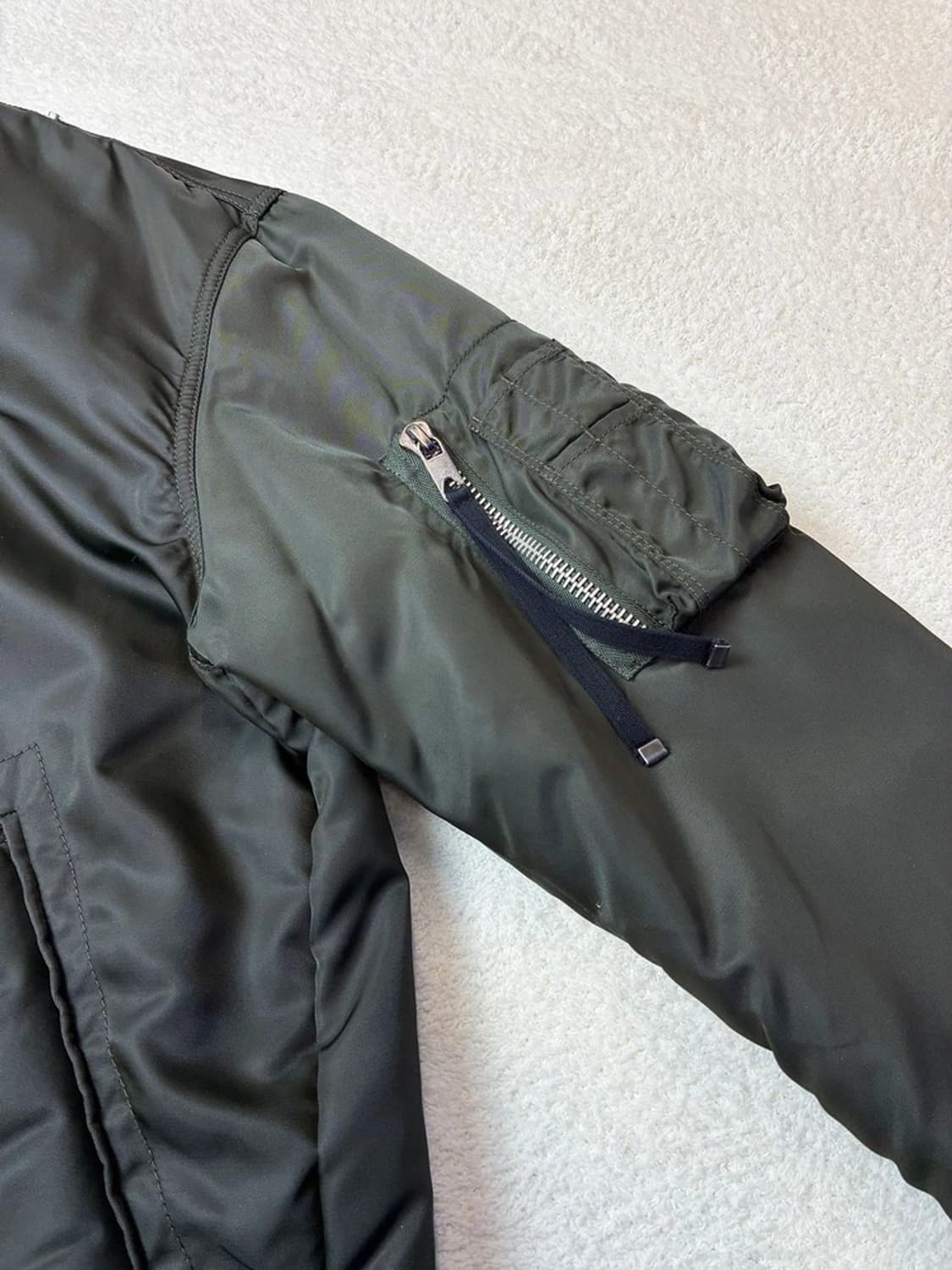 디젤 블랙 골드 MA-1 밀리터리 피쉬테일 블루종 자켓 PN5752 상품이미지4