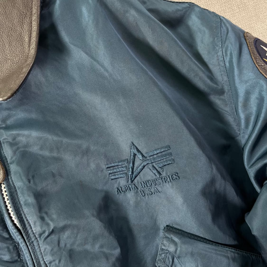 105 알파인더스트리 FLT-45F 항공자켓 상품이미지2