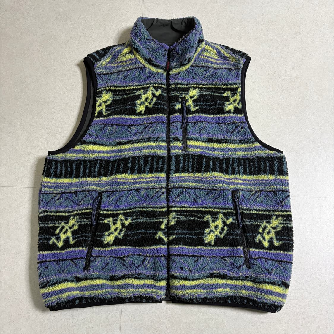 디스이즈네버댓 그라미치 리버서블 플리스 베스트 상품이미지1