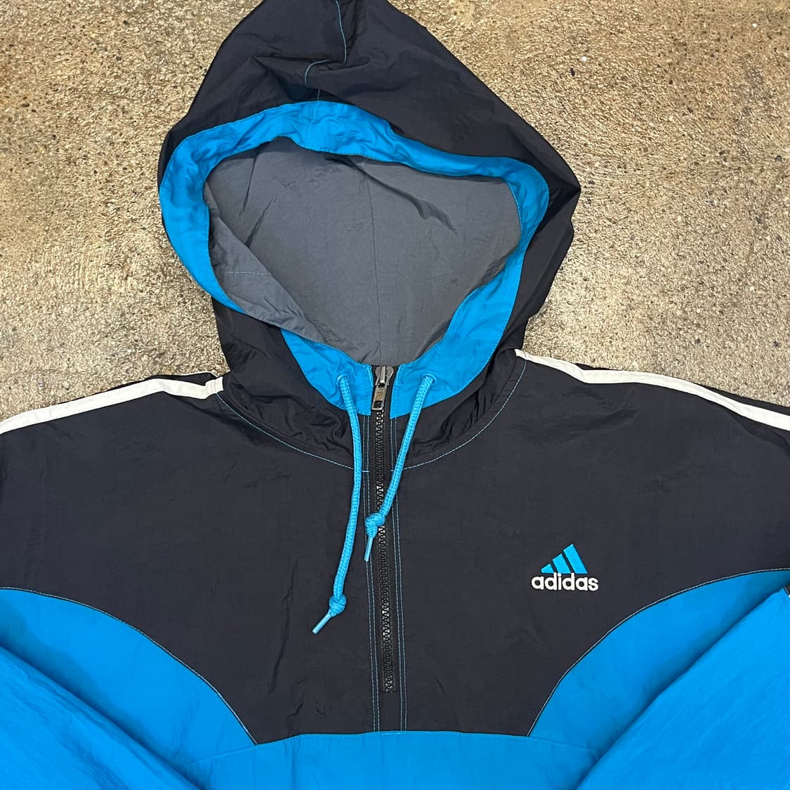 미국 빈티지 아디다스 바람막이 후드 상품이미지4