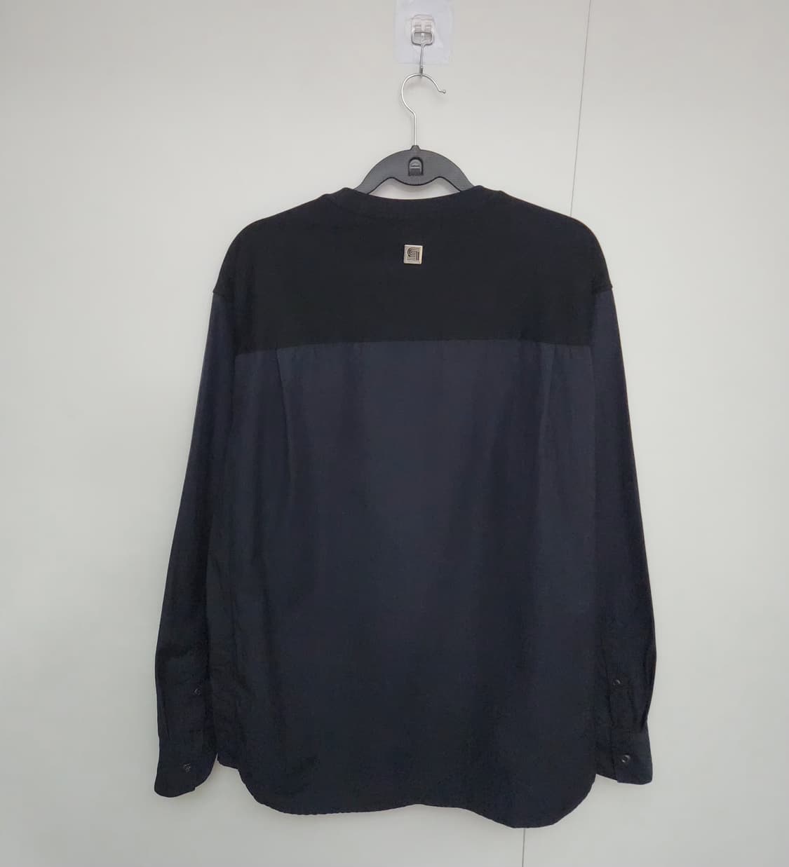 솔리드옴므 105 긴팔티 맨투맨 티셔츠 상품이미지2