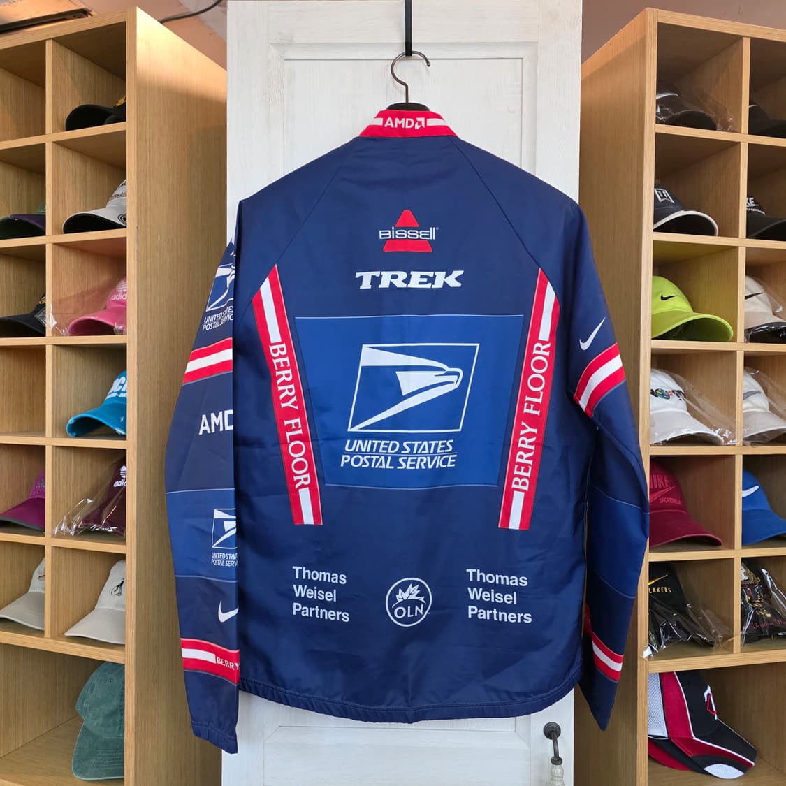 나이키 USPS 사이클 져지 바람막이 자켓 상품이미지6