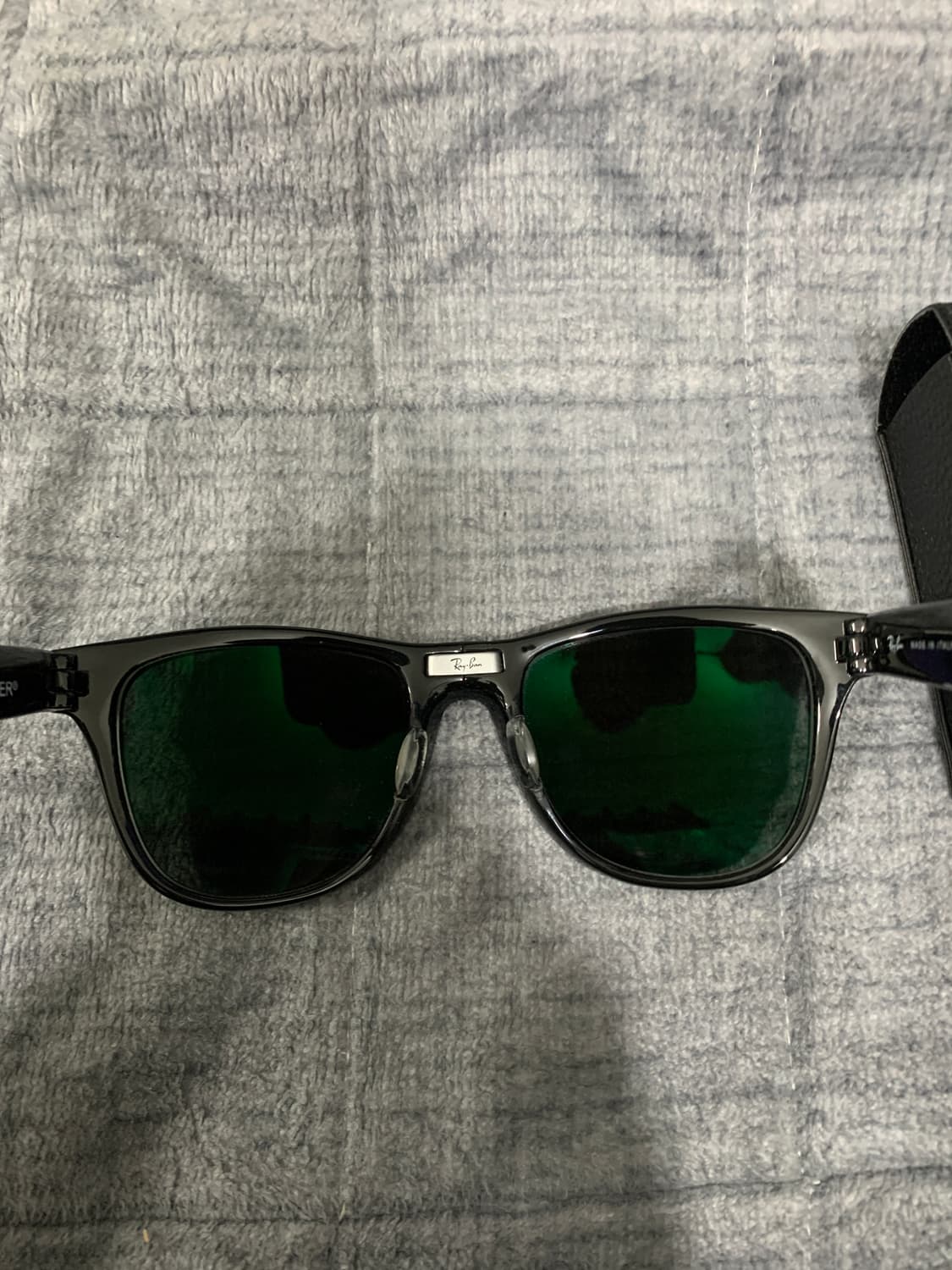 레이밴 폴딩 웨이페어러 블랙 선글라스 상품이미지4