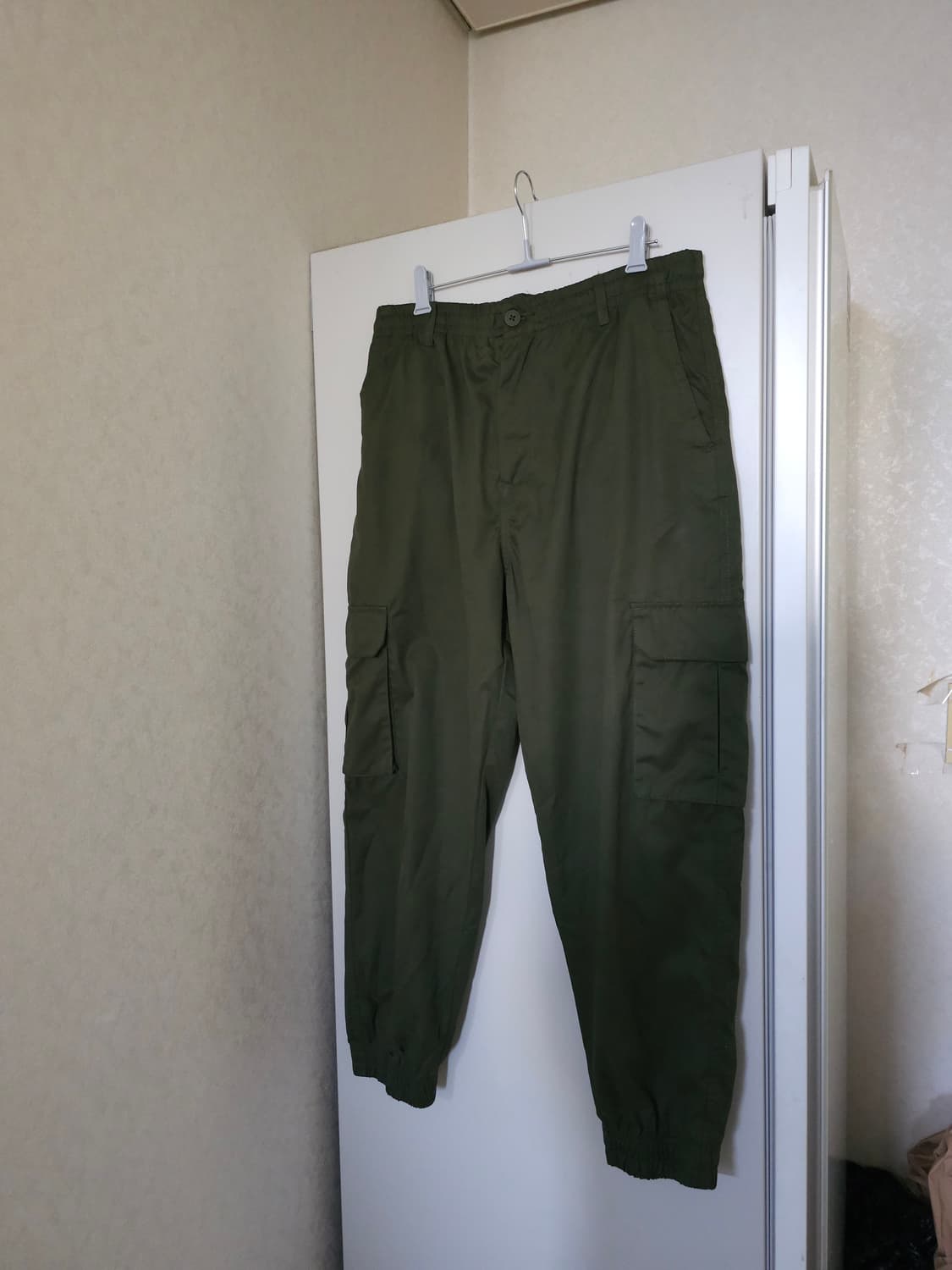 자라 카키색 카고 조거팬츠L 상품이미지1