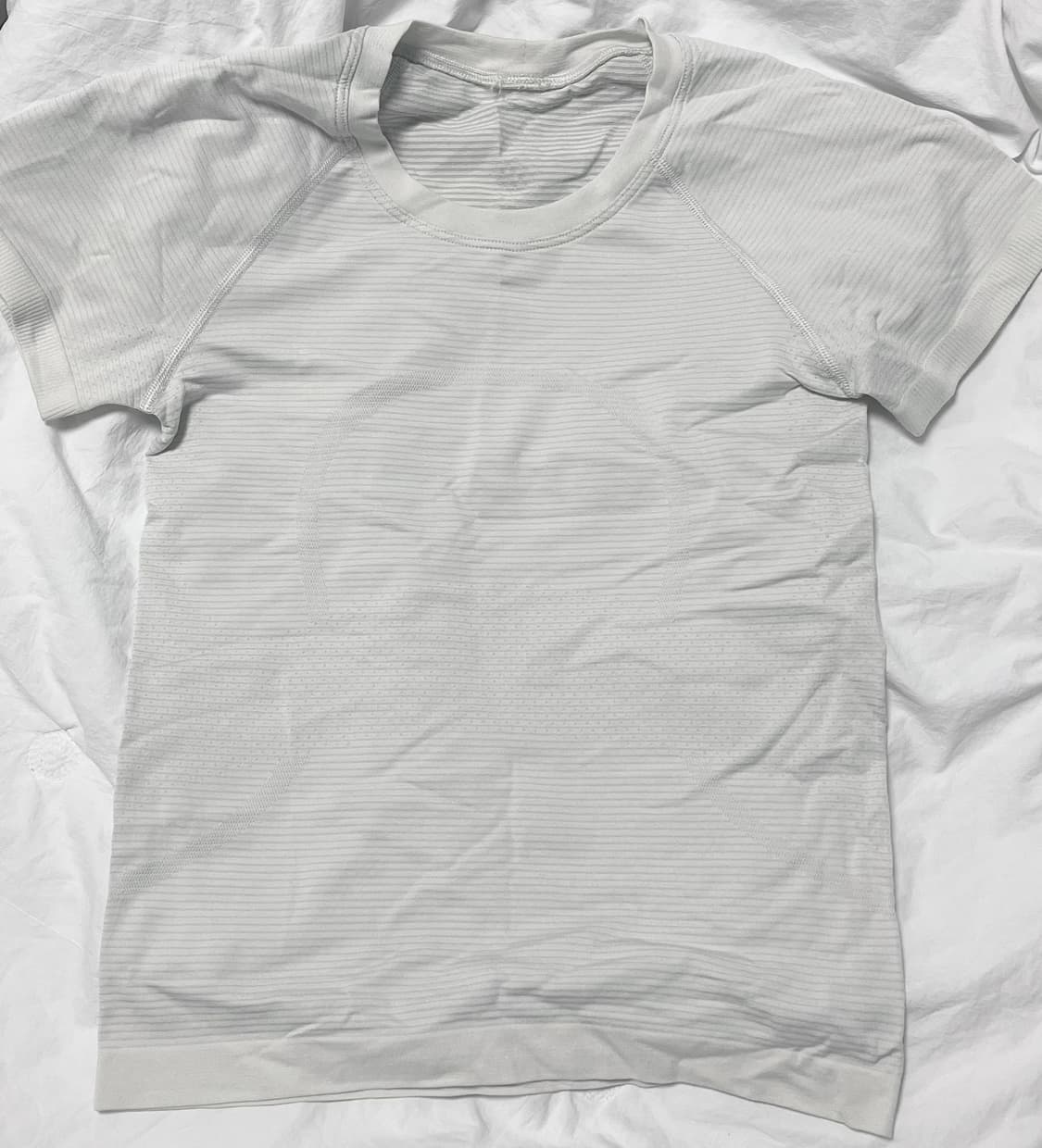 룰루레몬 스위프틀리 테크 숏슬리브 셔츠 2.0 웨이스트 렝스 2 상품이미지5