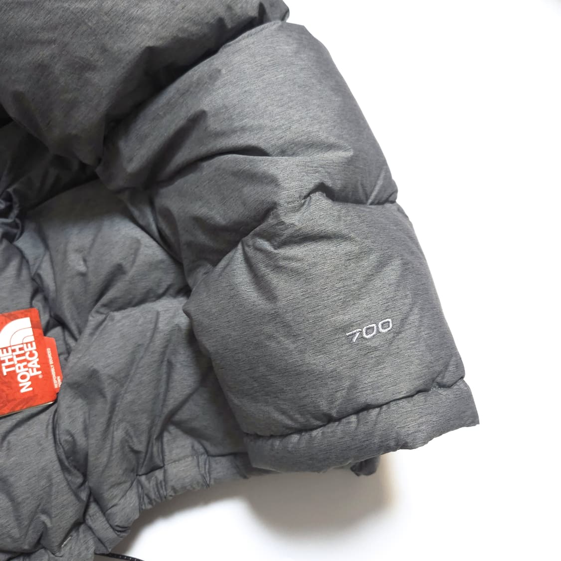 노스페이스 700 눕시 구스다운 패딩 자켓 멜란지그레이 상품이미지4