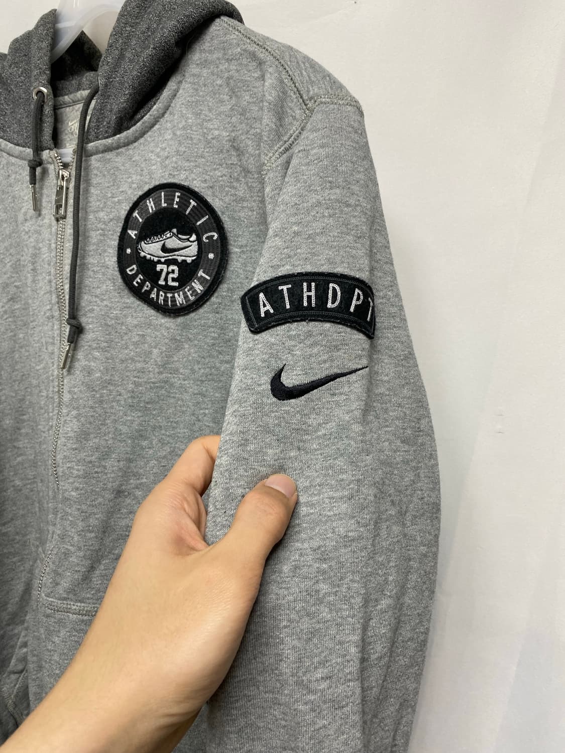 나이키 ATHDPT 후드집업 M 상품이미지2