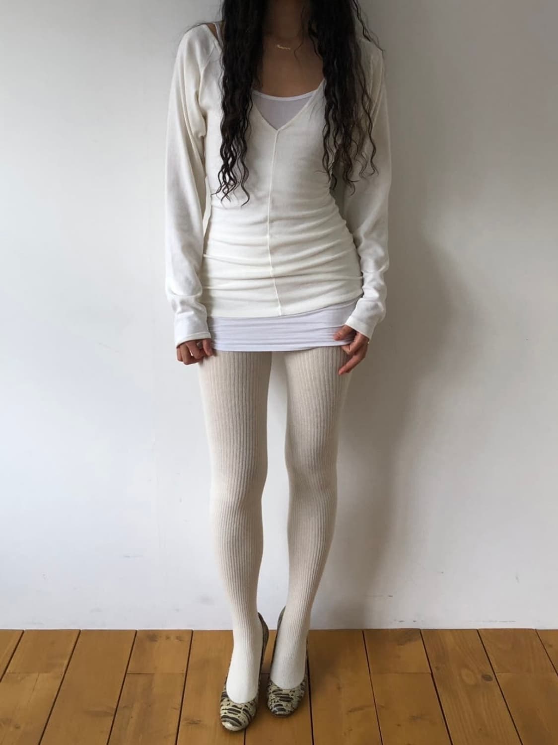 띵즈앤스터프 데비 슬리브 탑 상품이미지3