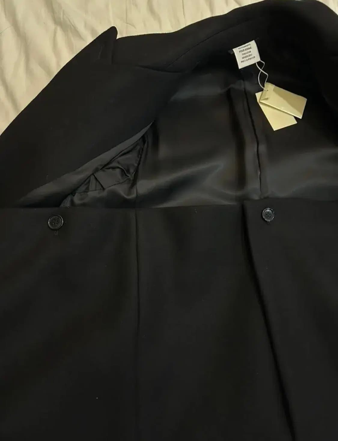 17fw vetements neck logo coat 상품이미지7