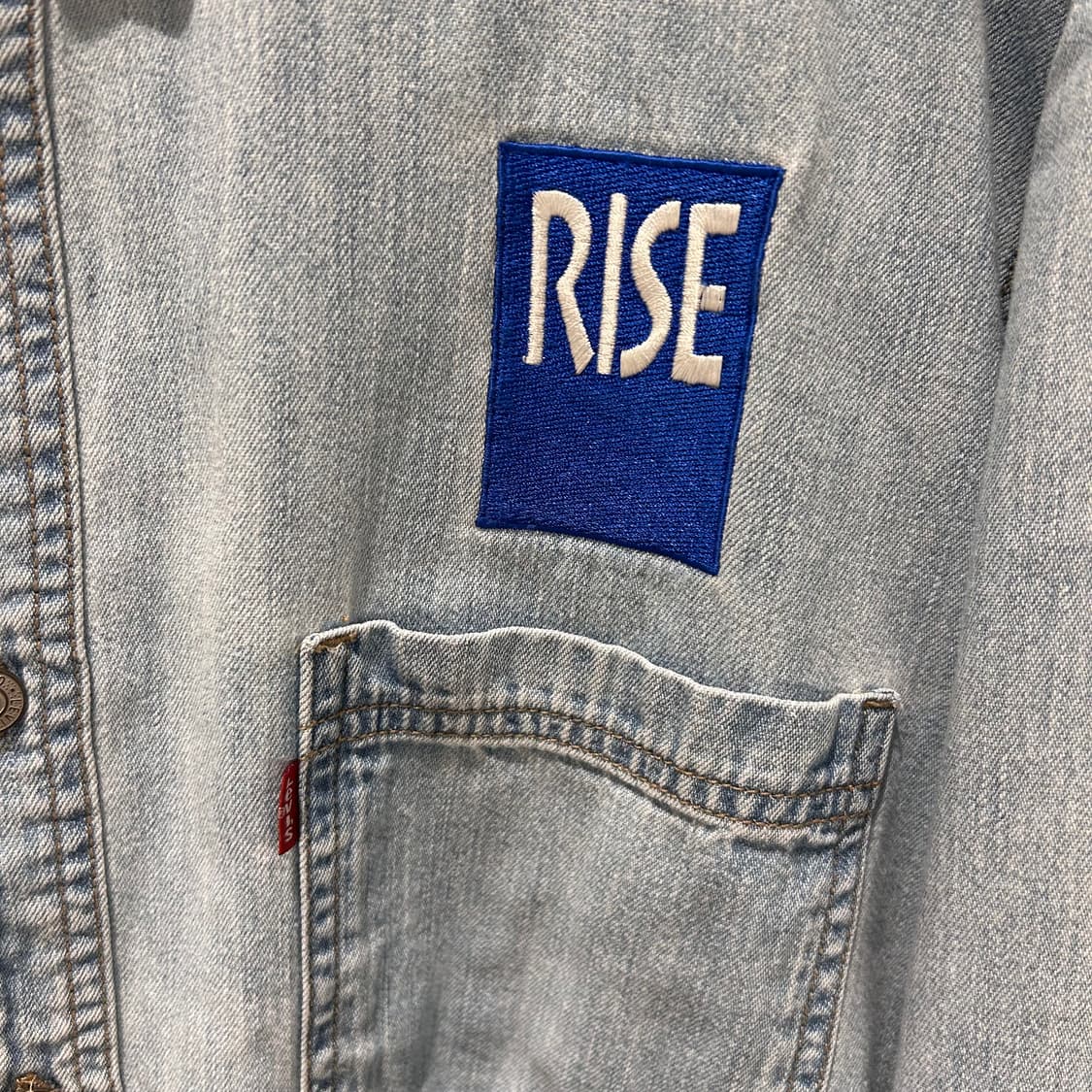Levis Embroidered Denim Shirts 상품이미지5