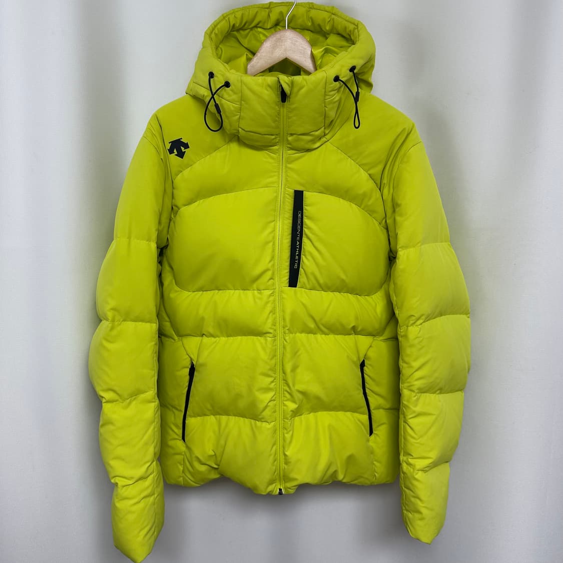 데상트 남자 후드패딩 솜빵빵 오리털 110 상품이미지1