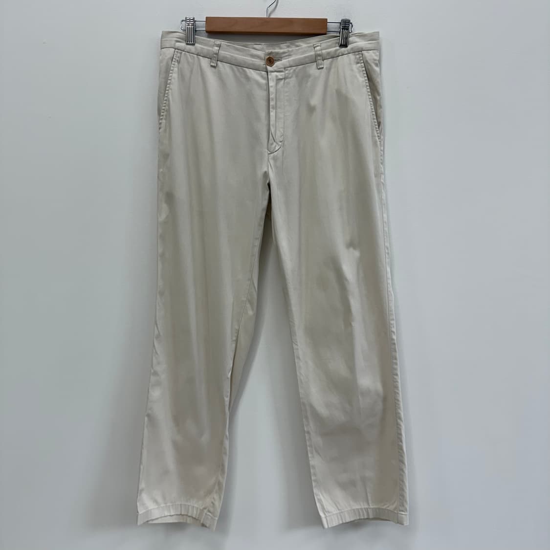 [34] 헤지스 남성 일자 치노 팬츠 면바지 아이보리 3699 상품이미지1