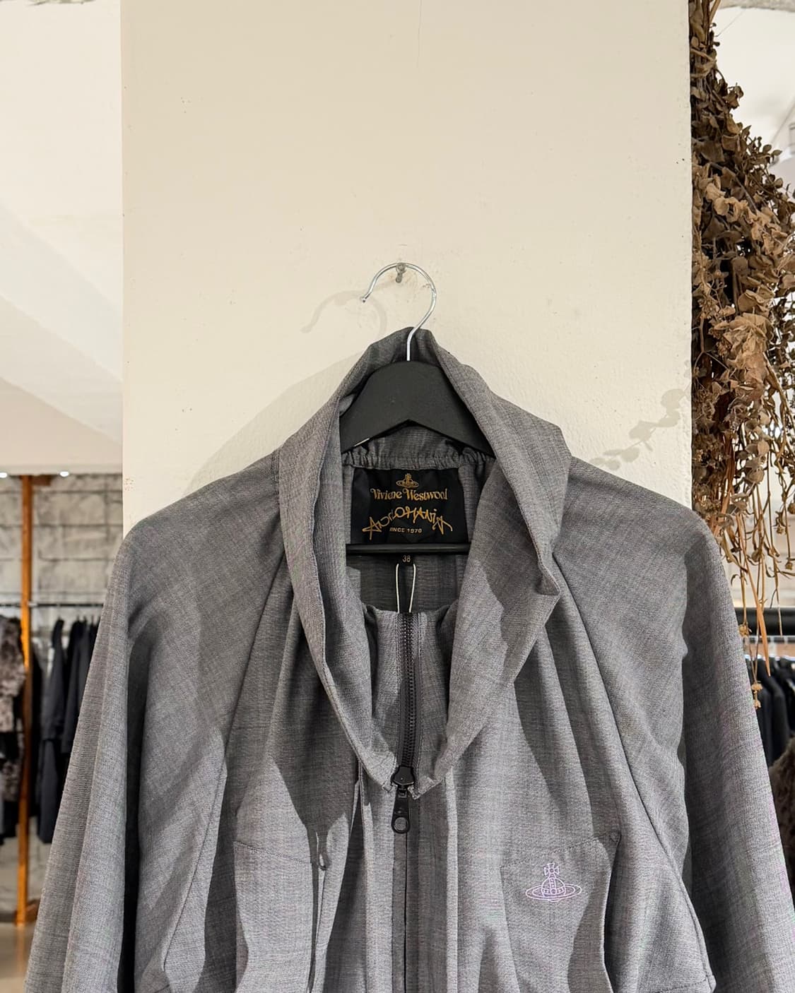 비비안웨스트우드 그레이 드레이프 집업 자켓 상품이미지4
