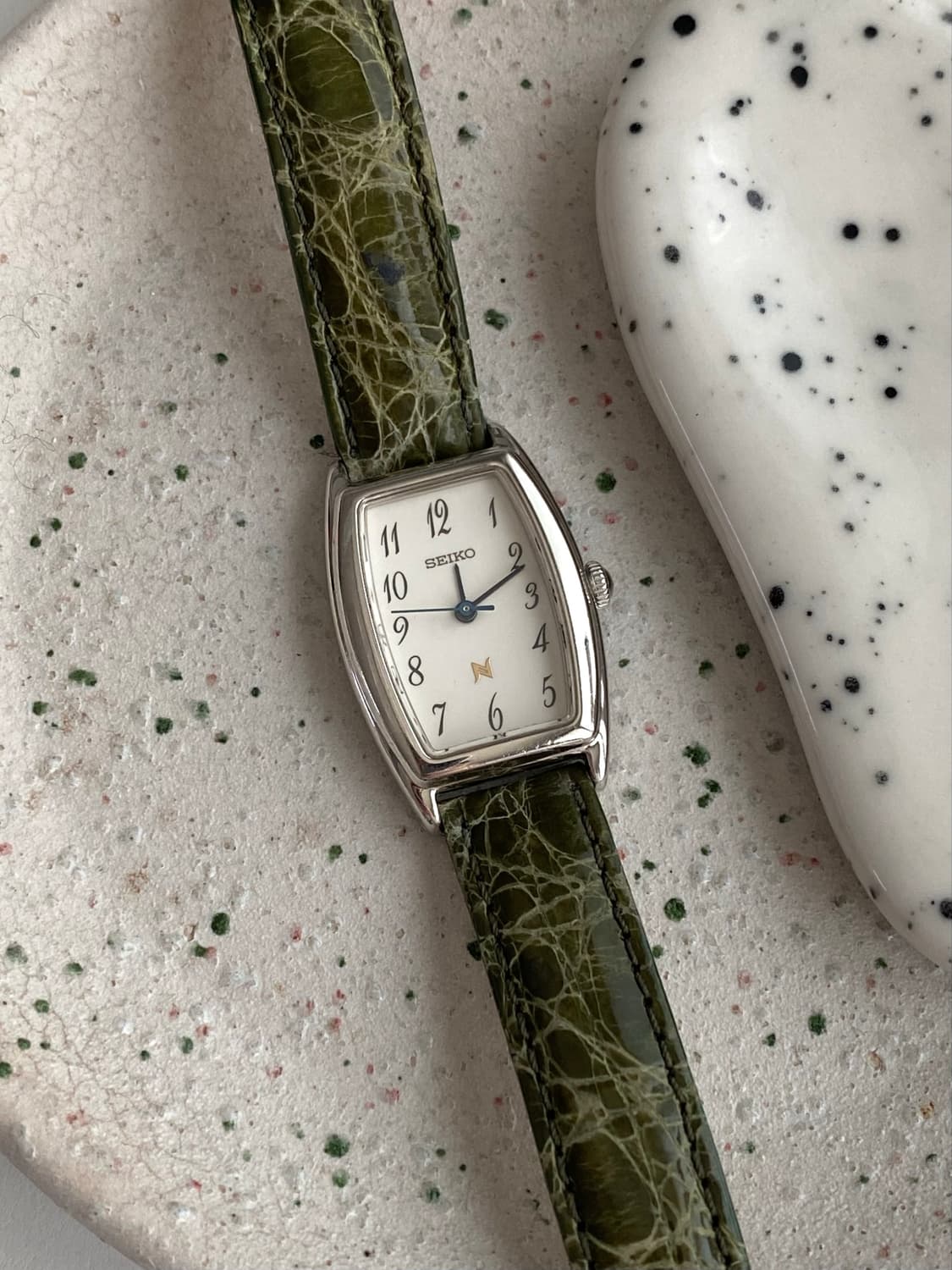 Seiko 세이코 noie 노이에 토노 쿼츠 상품이미지1