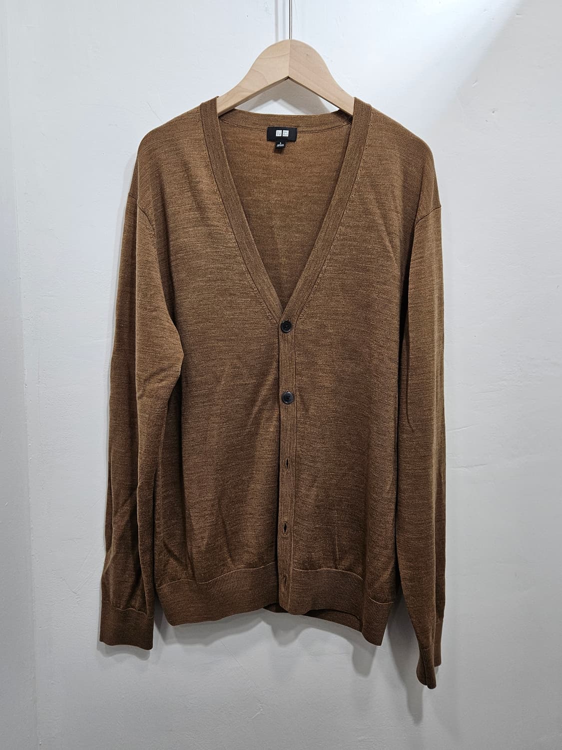 유니클로(UNIQLO) 울100 얇고 가벼운 가디건 L 상품이미지1