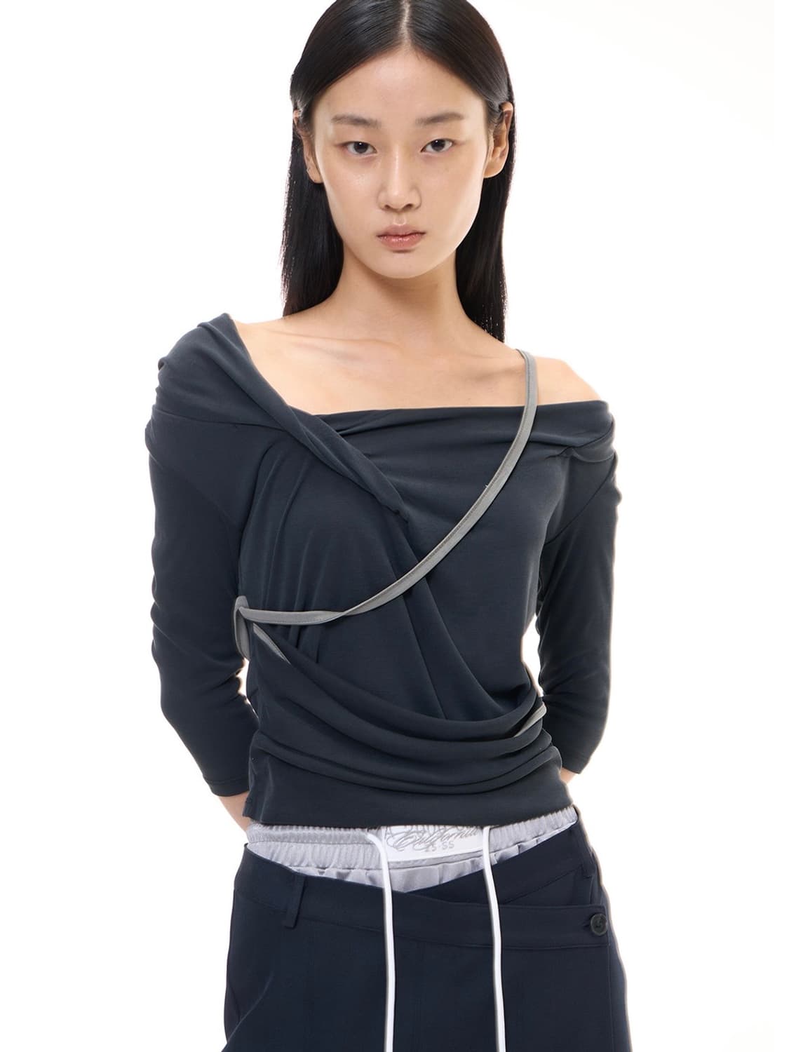 CERETTI DRAPED TOP (CHARCOAL) 상품이미지4