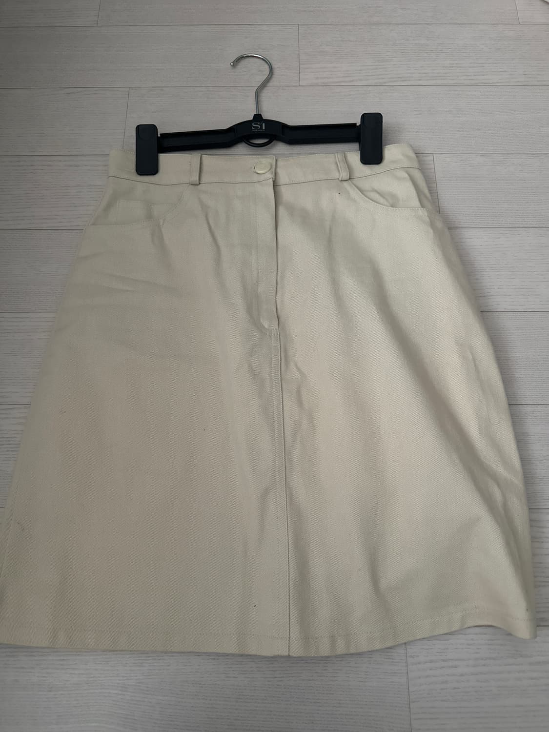 베이비랩 베이지 미디 스커트 상품이미지2