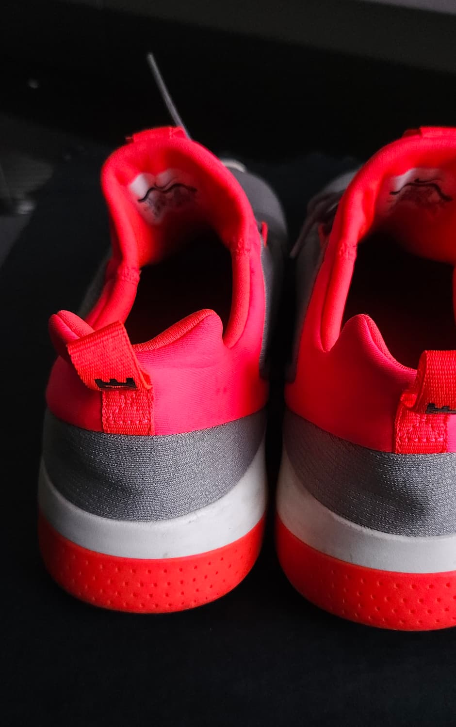 나이키 삭레이서 (916780-002) 290 운동화 상품이미지5