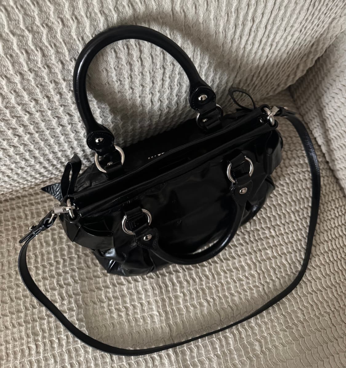 미우미우 비텔로 럭스 보우 사첼백 스몰 토트백 크로스백 상품이미지4