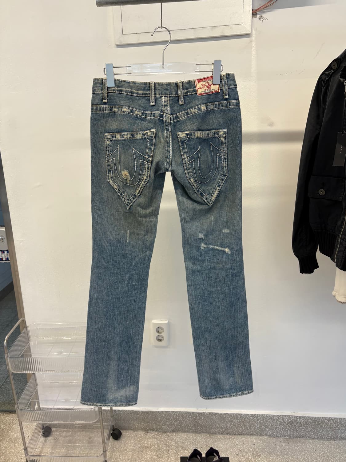 True Religion damage pants 상품이미지4