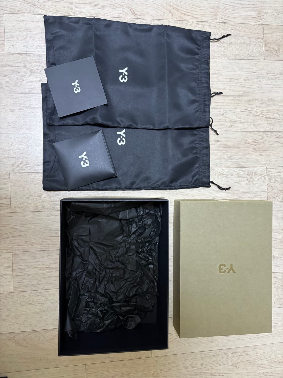 Y-3 신발 박스 더스트백 세트 상품이미지1