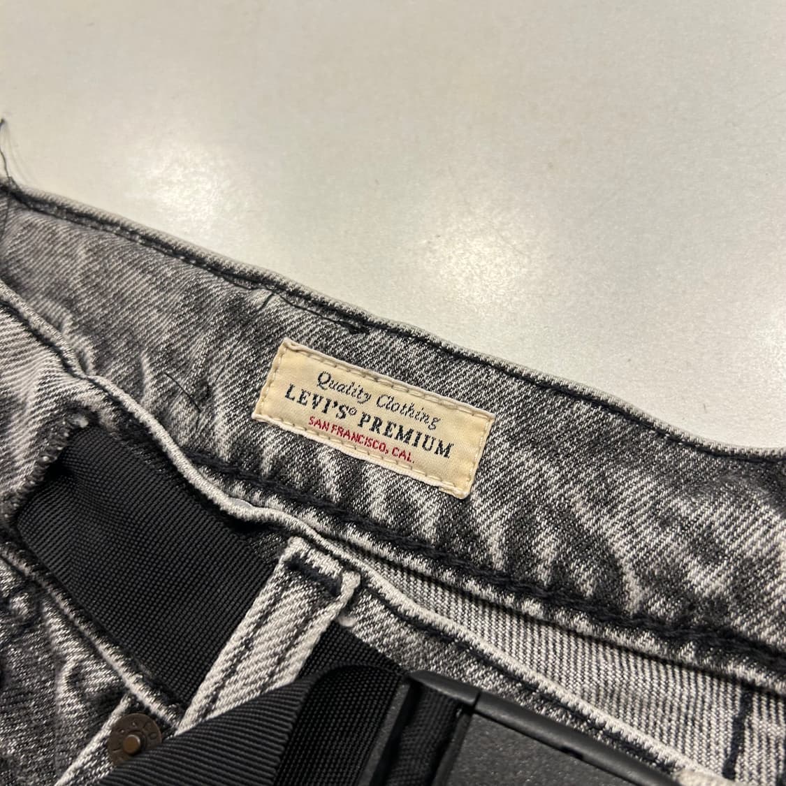 [30x32] 리바이스 562 프리미엄 그레이 데님 팬츠 상품이미지6