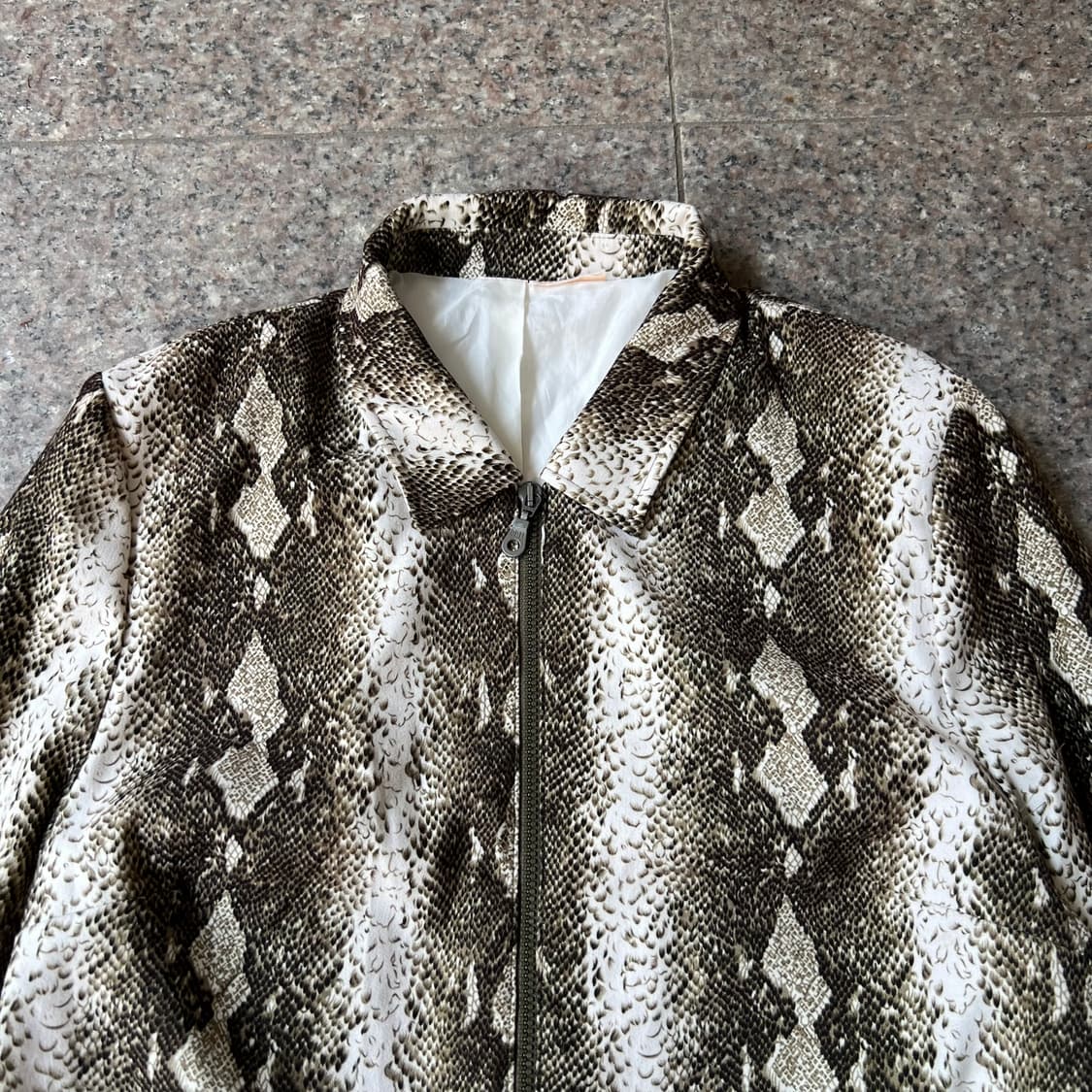 80‘s German Vintage 파이썬 블루종 자켓 상품이미지6