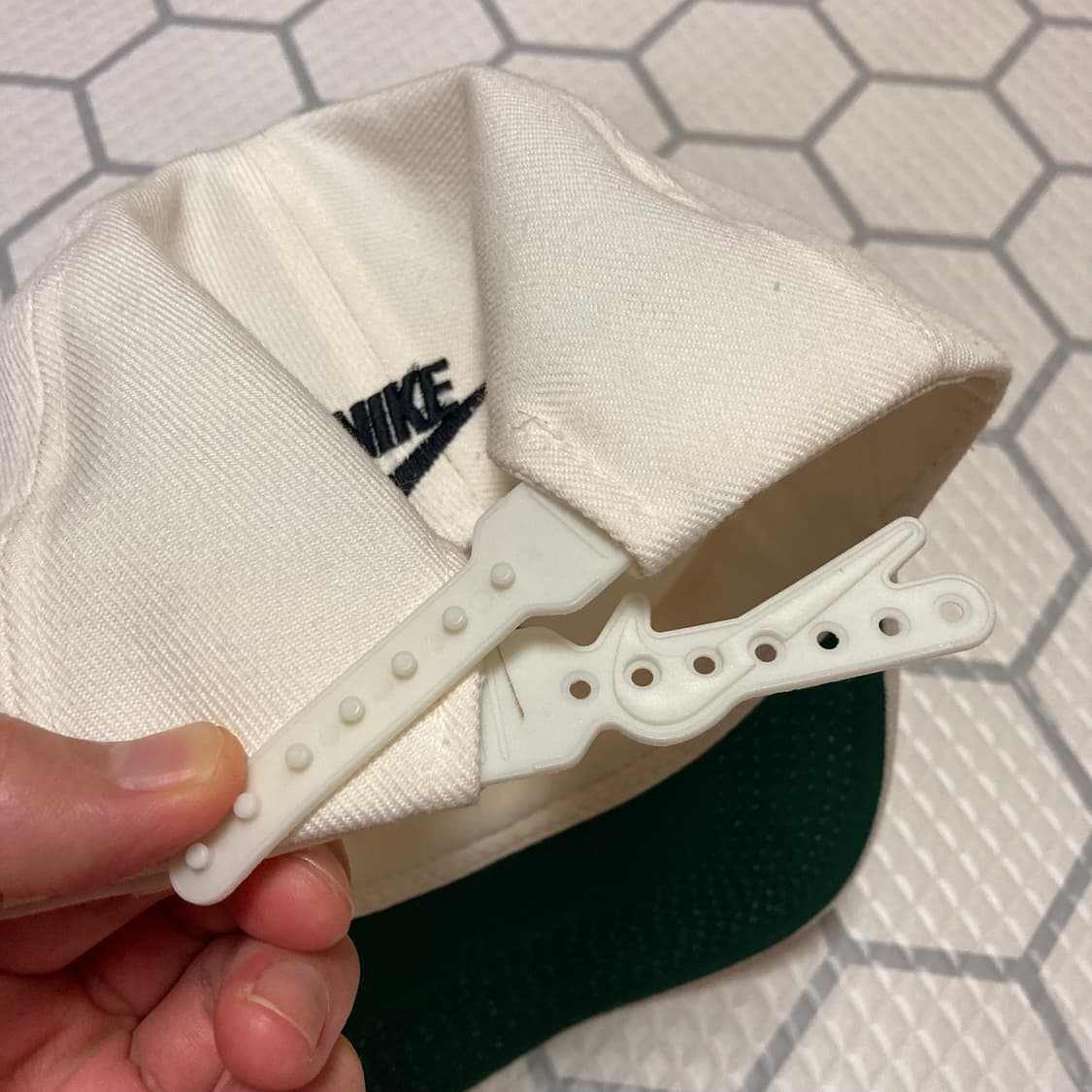 90s 나이키 TEAM NIKE  캡 화이트 ( 뉴진스 민희진 ) 상품이미지6
