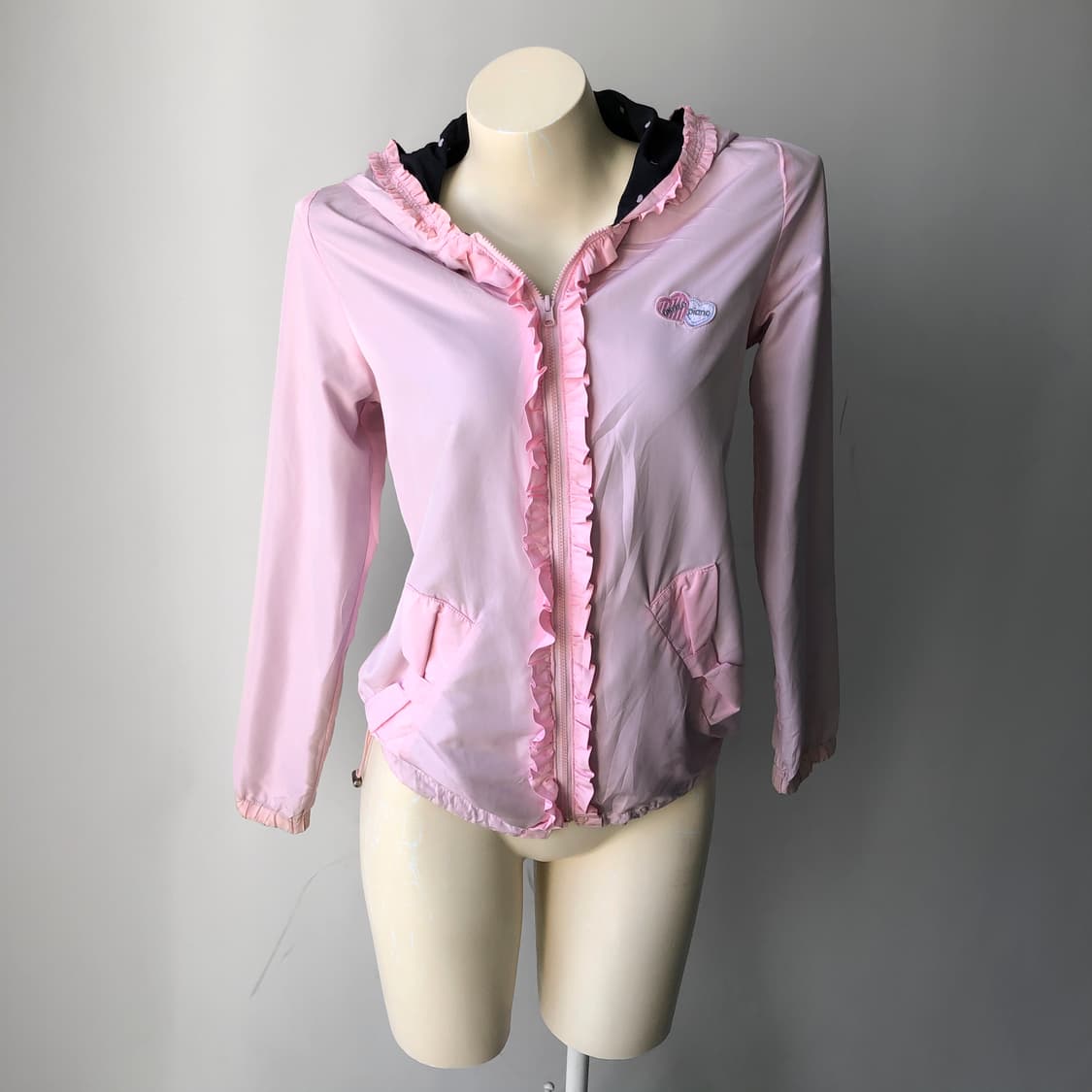 리버시블 하트 프릴 후드 집업 상품이미지1