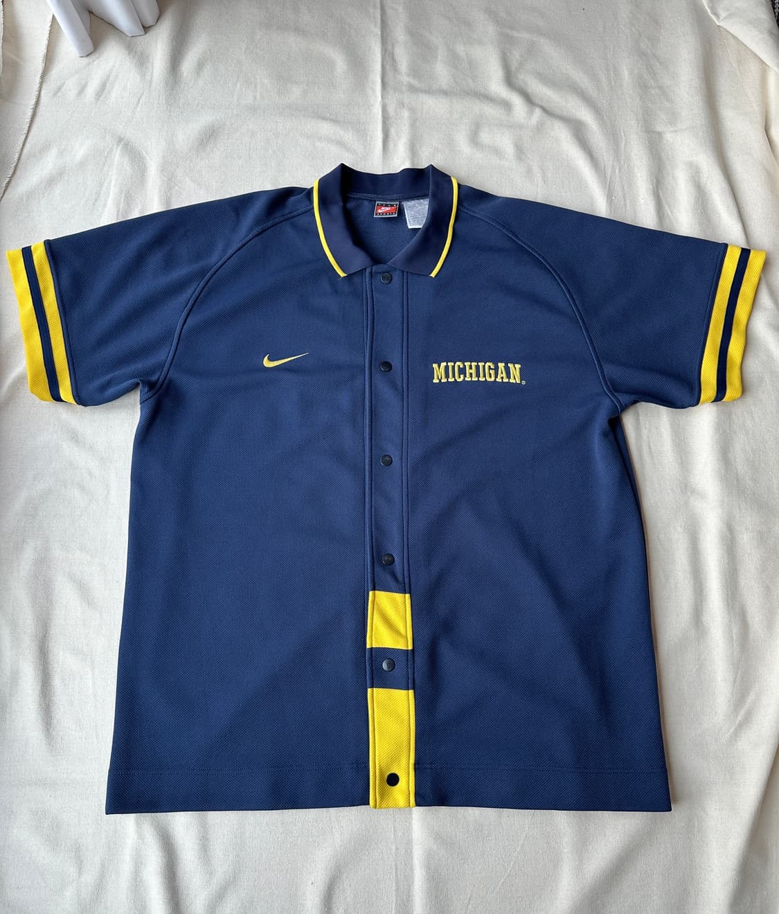 나이키 미시간 대학교 메이즈 앤 블루 웜업 반팔 셔츠 XL 상품이미지1