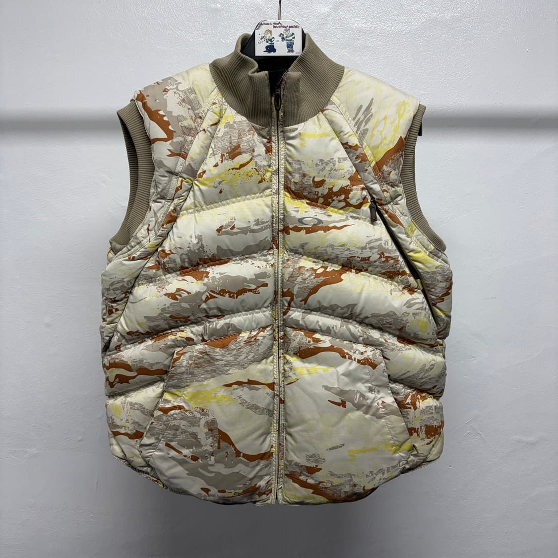 00S 오클리 카모 구스다운 베스트 상품이미지1