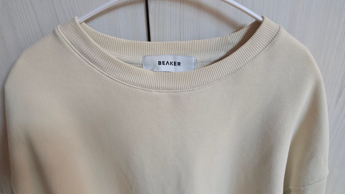 비이커 맨투맨 105 상품이미지2