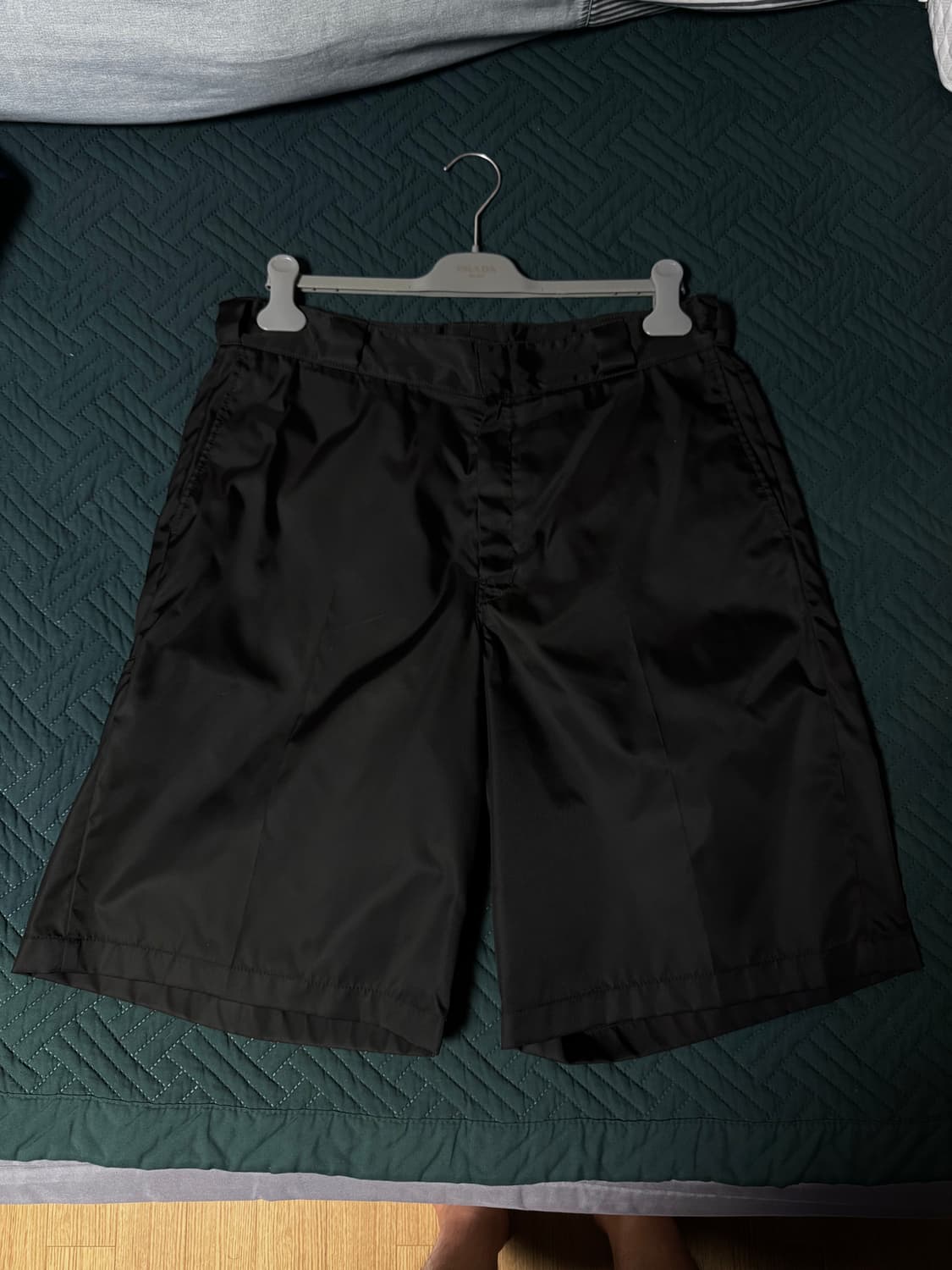 프라다 리나일론 버뮤다 상품이미지3