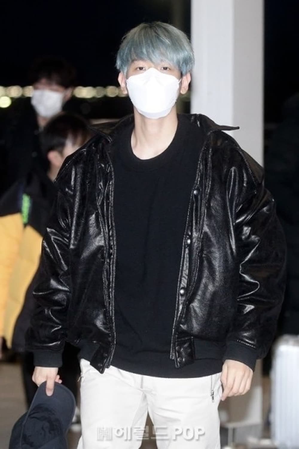 Y/project 레더 봄버 자켓 컬렉션피스 상품이미지4