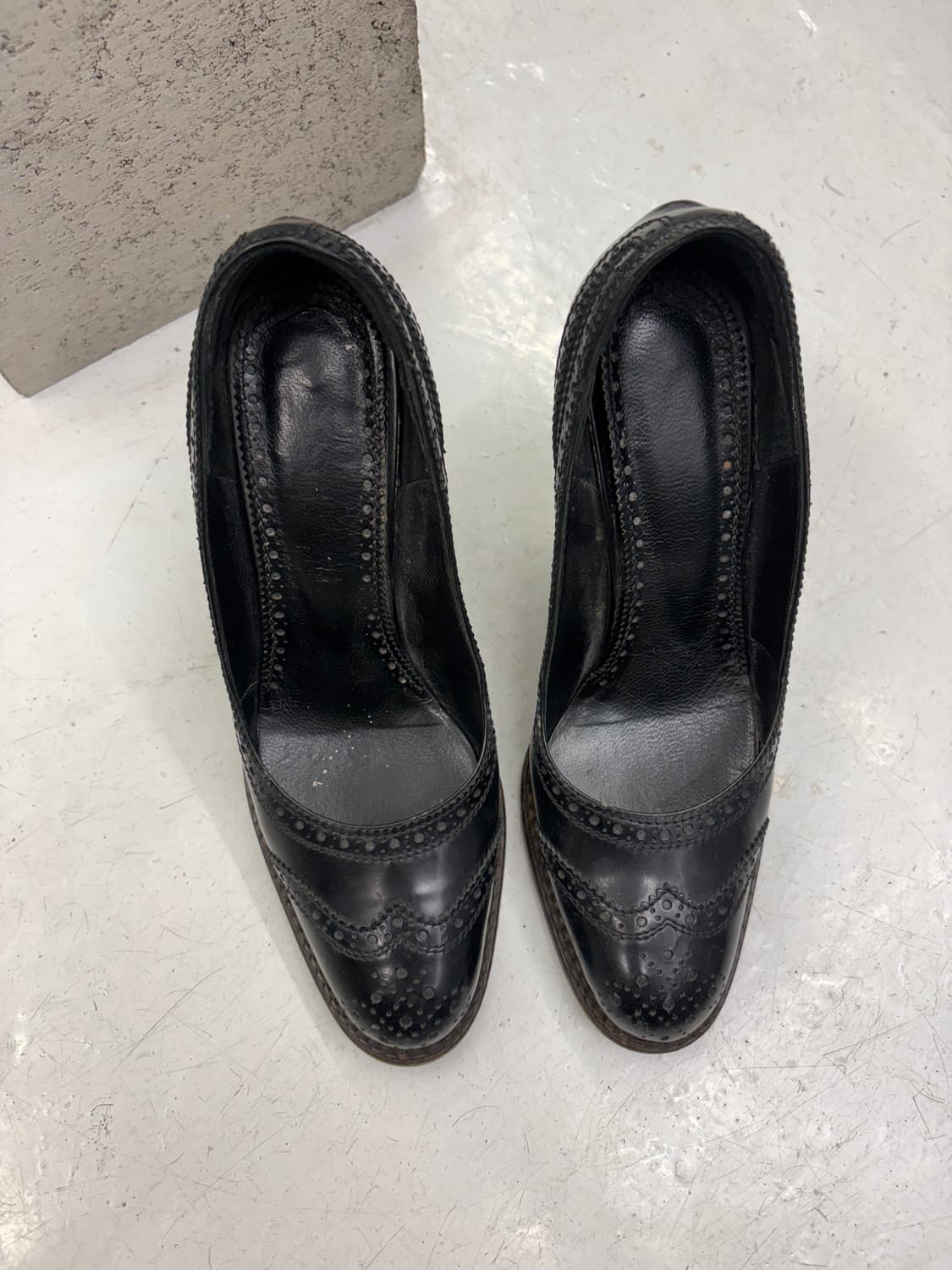 생로랑 펌프스 힐 상품이미지3