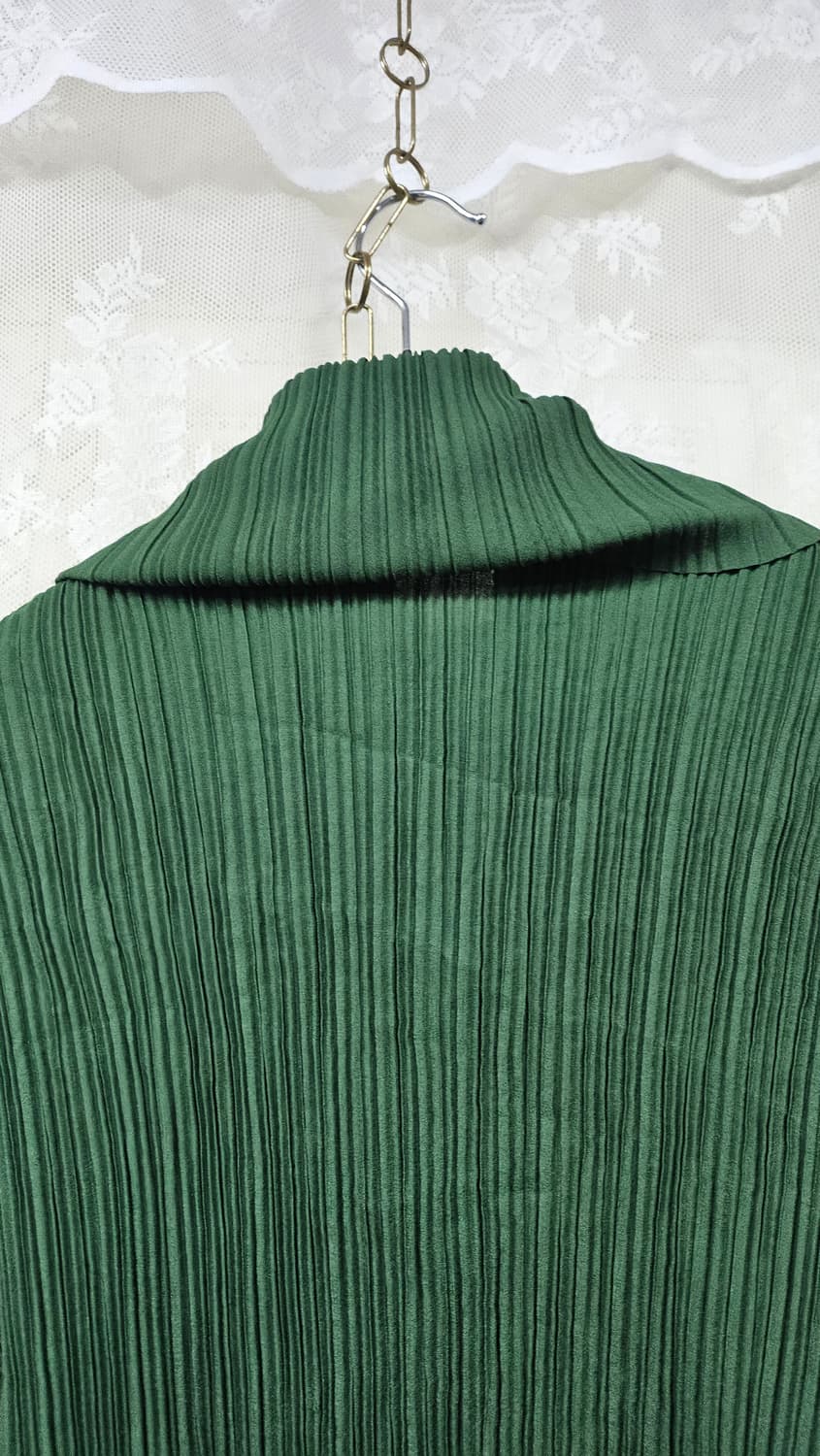 딥 그린 플리츠 주름 셔츠 상품이미지5