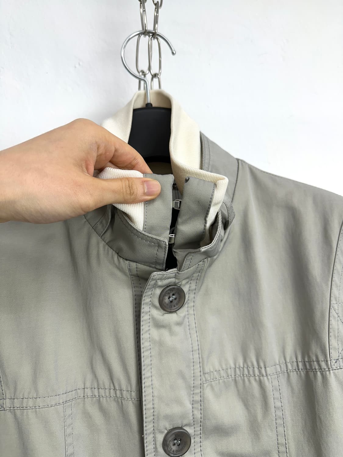 Dolce & Gabbana 2000s Buckle Neck Button 상품이미지5