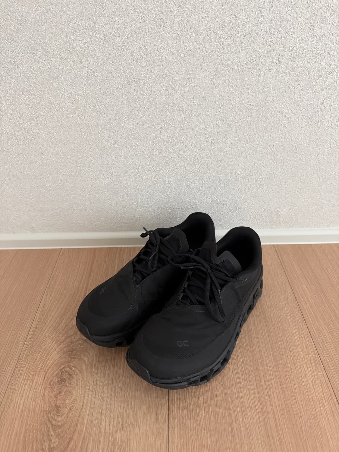 [285]파프 온러닝 클라우드몬스터2 블랙 마그넷 상품이미지1