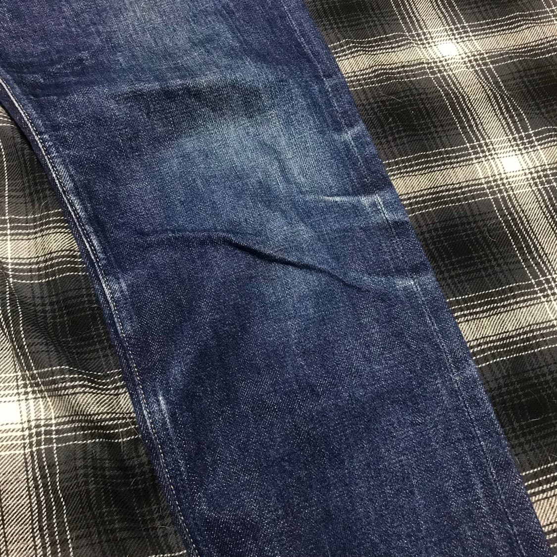 재팬 뷰티앤유스 유나이티드 에로우즈 버튼 플라이 페이딩 셀비지 데님 상품이미지3