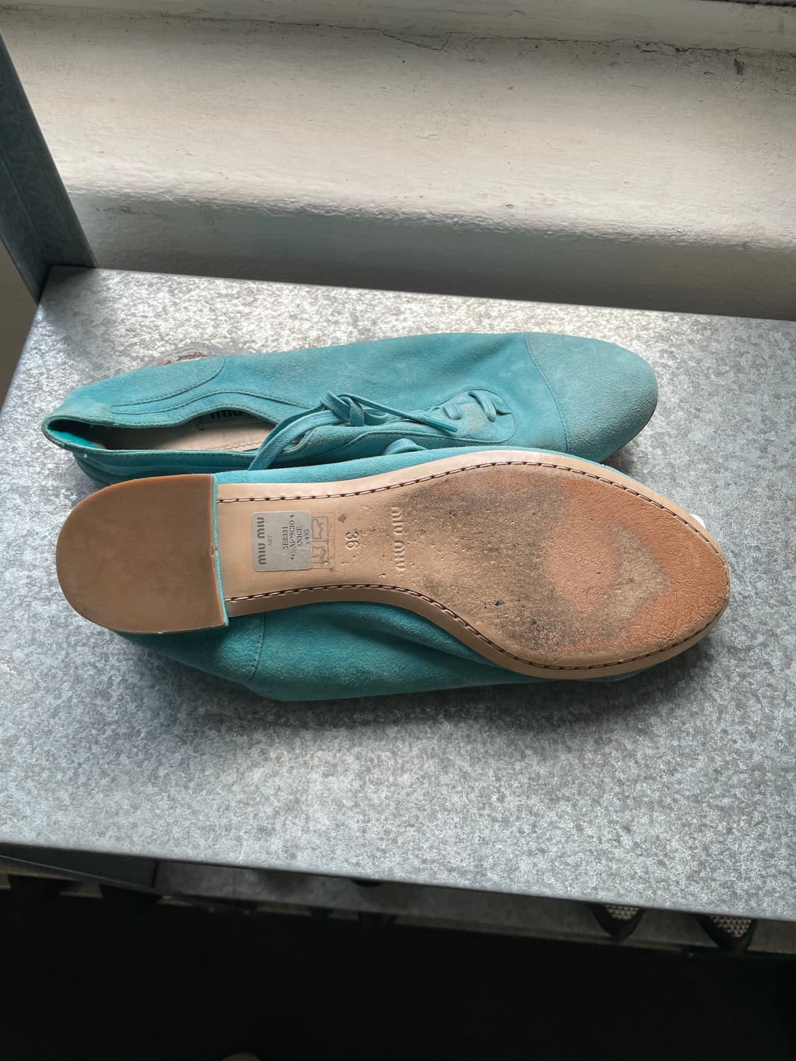 Miu Miu suede loafers 상품이미지3